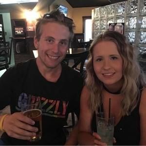 Meet your Posher, Olivia